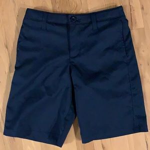 Under Armour boys Golf shorts